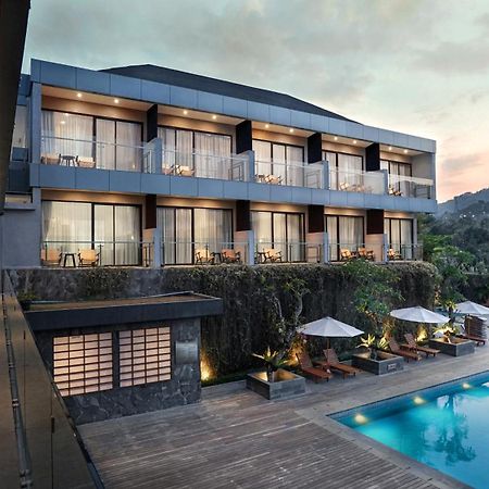 Forest Hills Hotel Soreang 外观 照片
