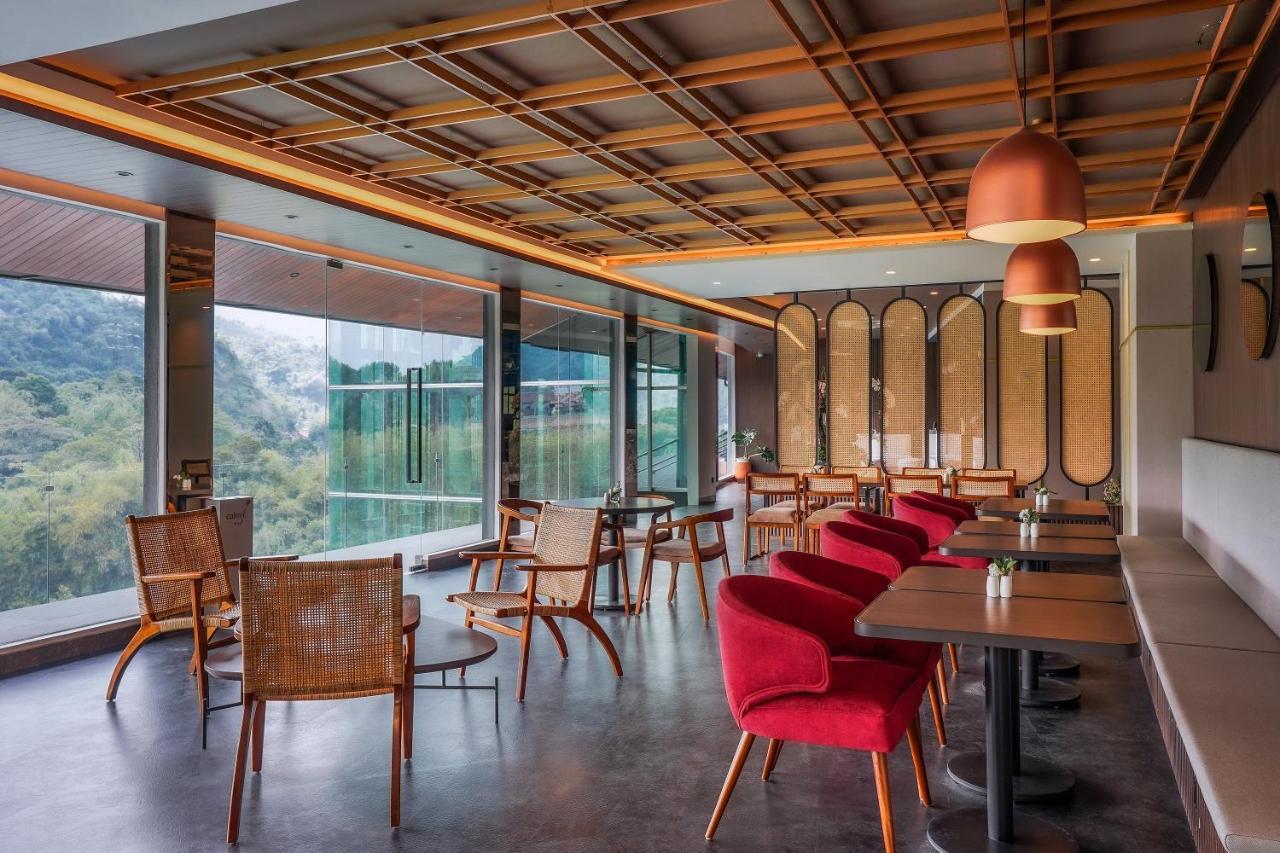 Forest Hills Hotel Soreang 外观 照片