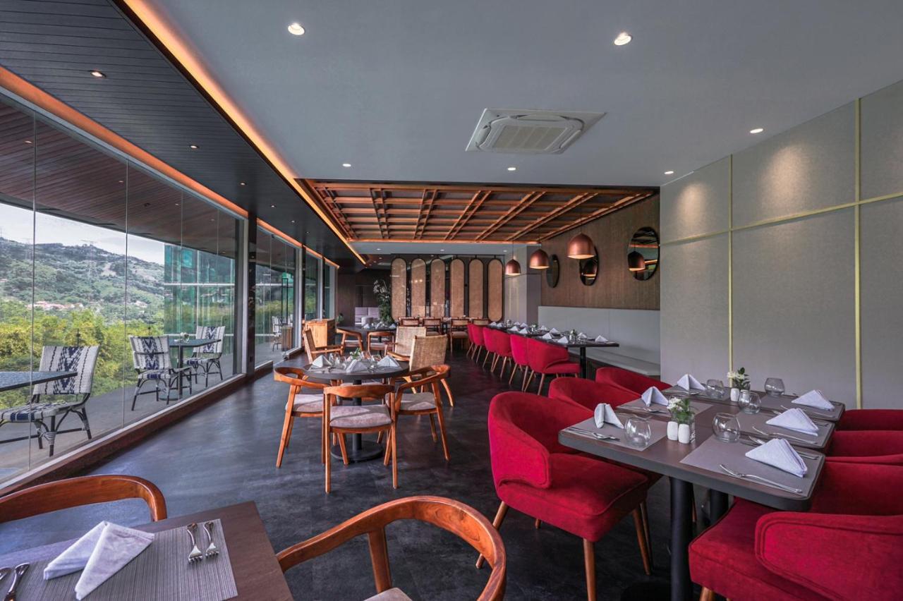 Forest Hills Hotel Soreang 外观 照片