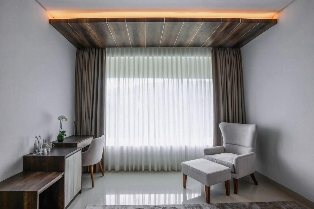 Forest Hills Hotel Soreang 外观 照片